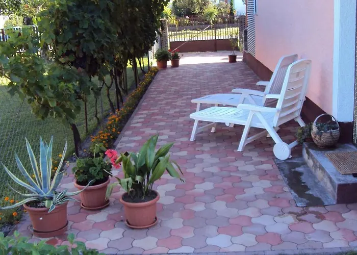 Дом отдыха In 19321 Балатонмариафюрдё